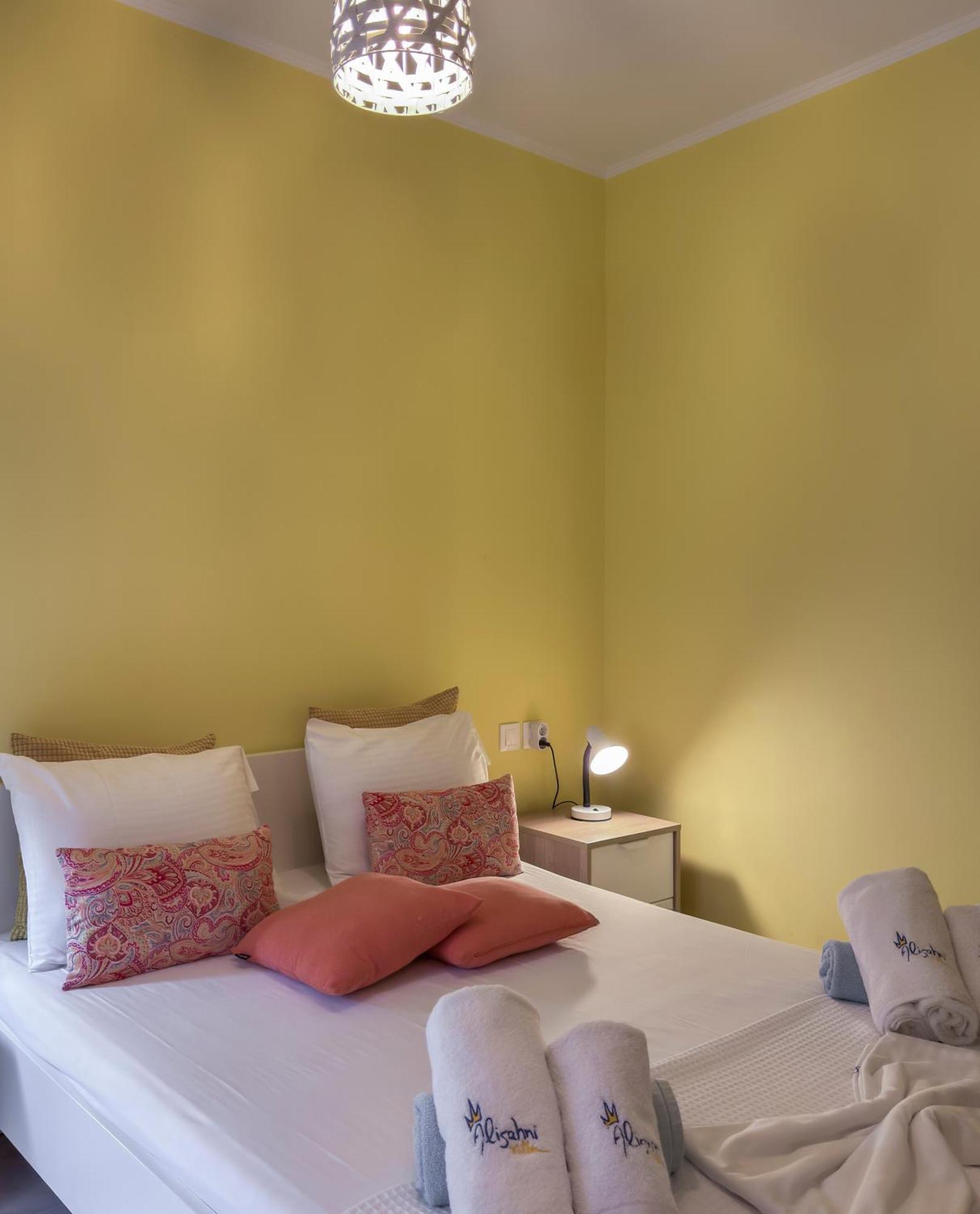 Alisahni Villa & Suite Kato Daratso Extérieur photo