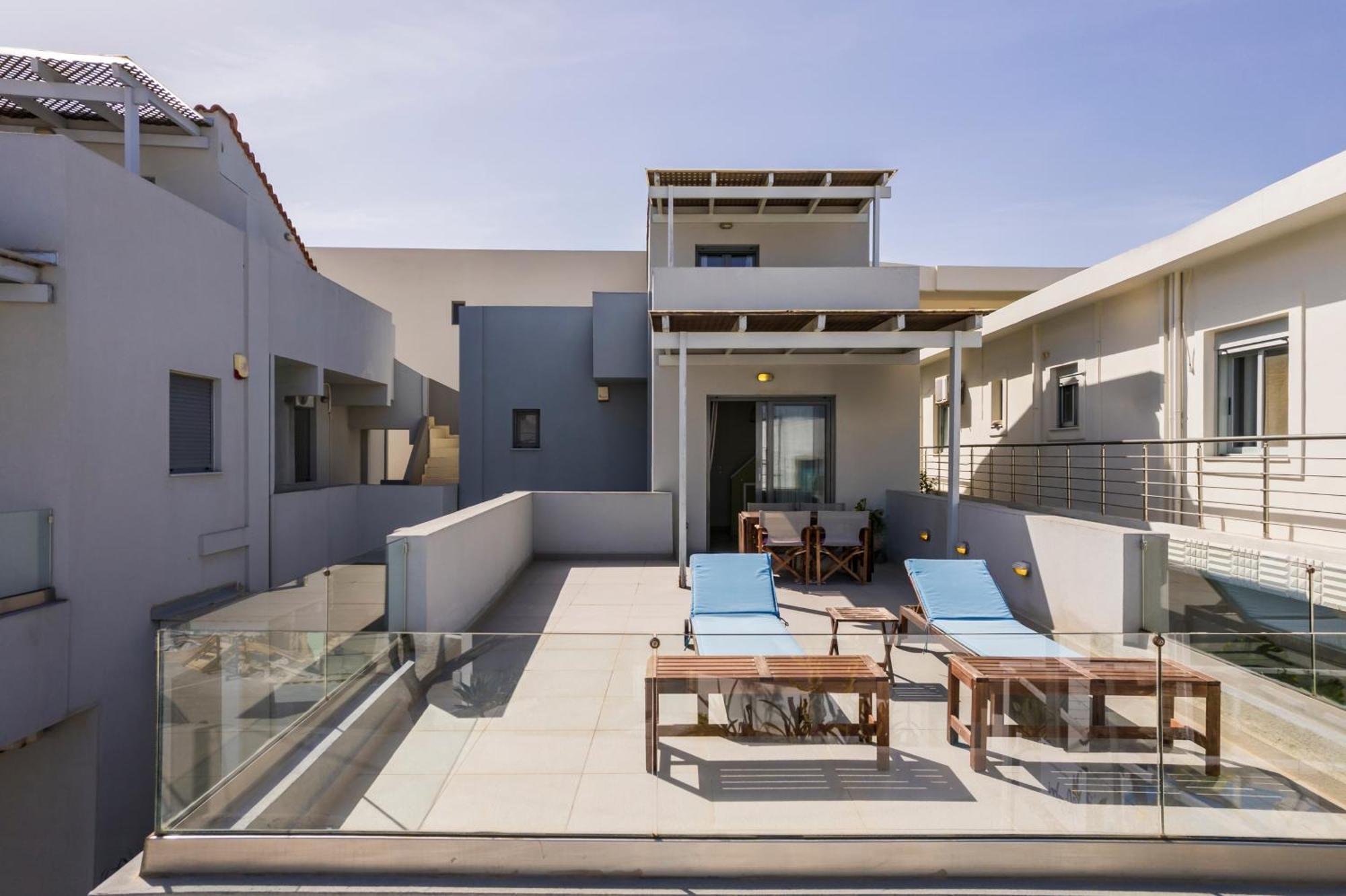 Alisahni Villa & Suite Kato Daratso Extérieur photo